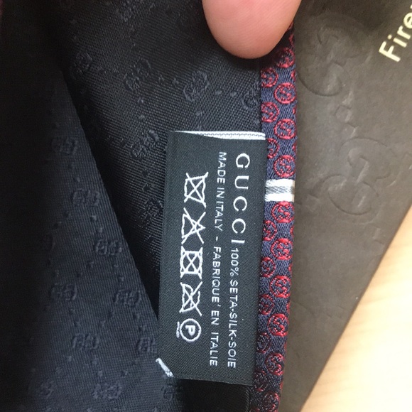 Gucci “Imera” interlocking mini G tonal woven Italian silk tie - Picture 7 of 7